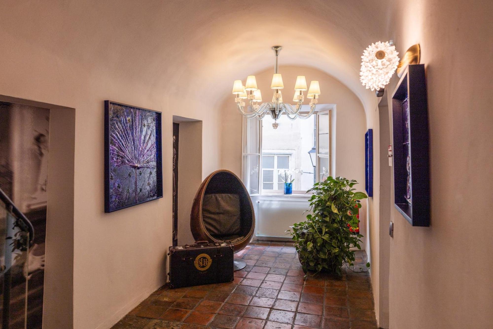 Small Luxury Hotel Goldgasse Salzburgo Exterior foto